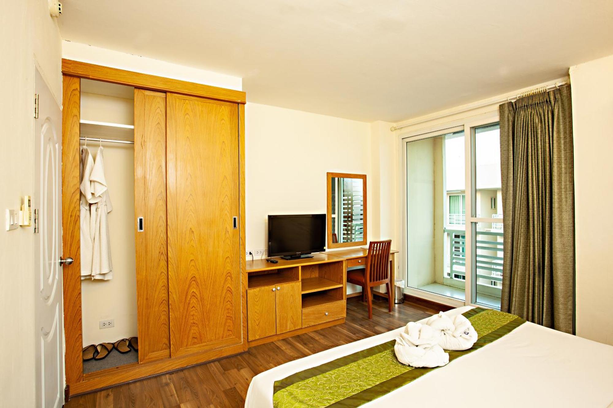Tm Land Hotel Phra Nakhon Si Ayutthaya Dış mekan fotoğraf