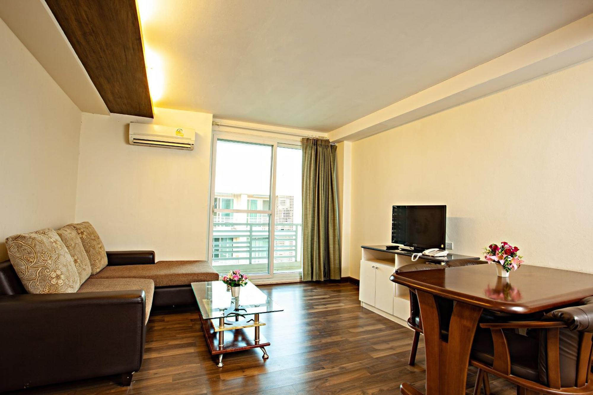 Tm Land Hotel Phra Nakhon Si Ayutthaya Dış mekan fotoğraf